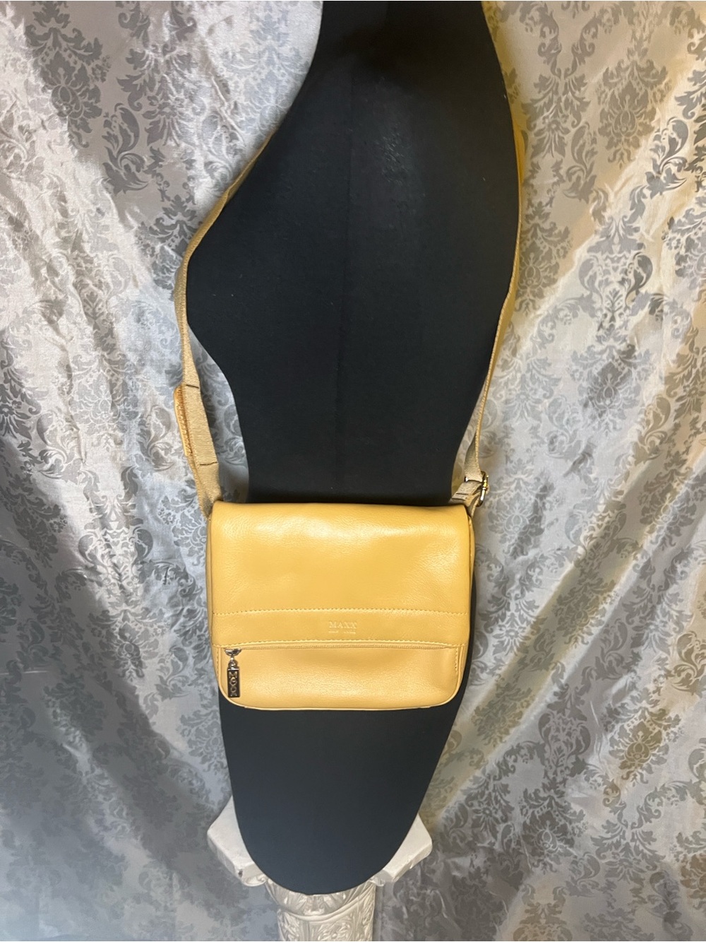 Vintage Maxx New York Yellow Leather Crossbody/Flap Bag